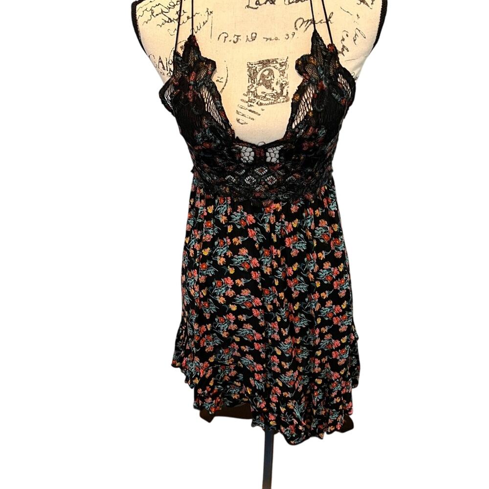 🌸 Free People Floral Slip Dress – Size Small | Great Pre-Owned Condition